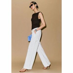 New w/ Tags Reformation Mid Rise Utility Jeans in White size 27